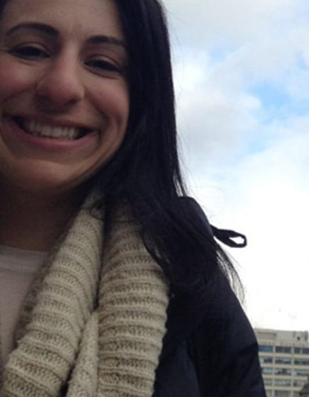 Lara B. Aknin